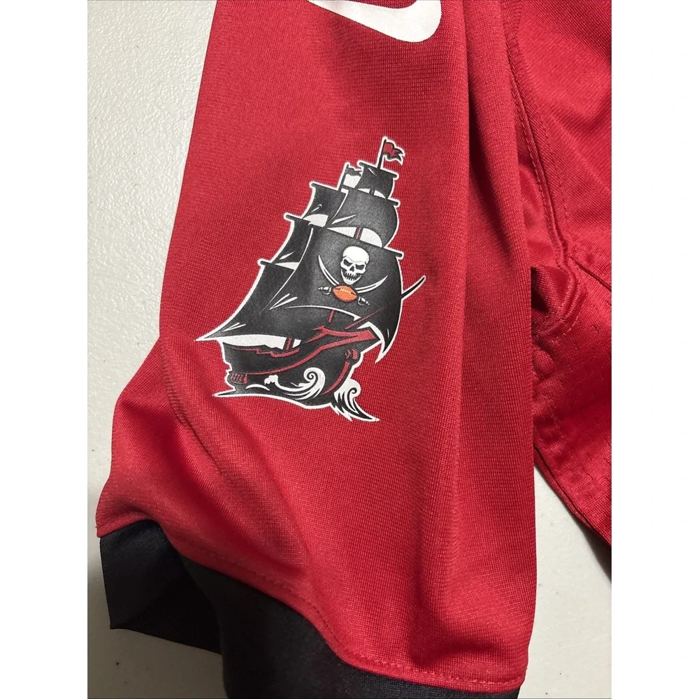 Nike Men's NFL Tampa Bay Buccaneers Tom Brady #12 Red Jersey Size XL